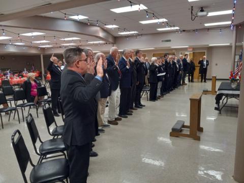 Swearing in the New Sir Knights