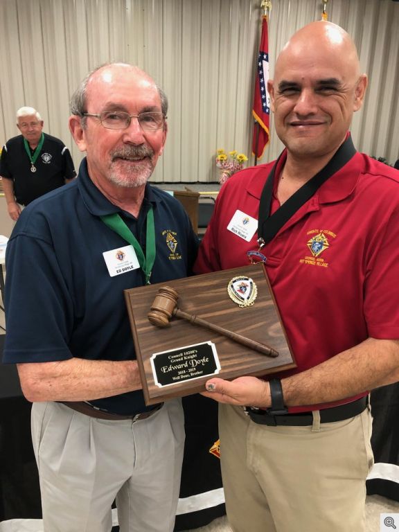 Grand Knight Rich Rivera presenting Ed Doyle with a Special Award